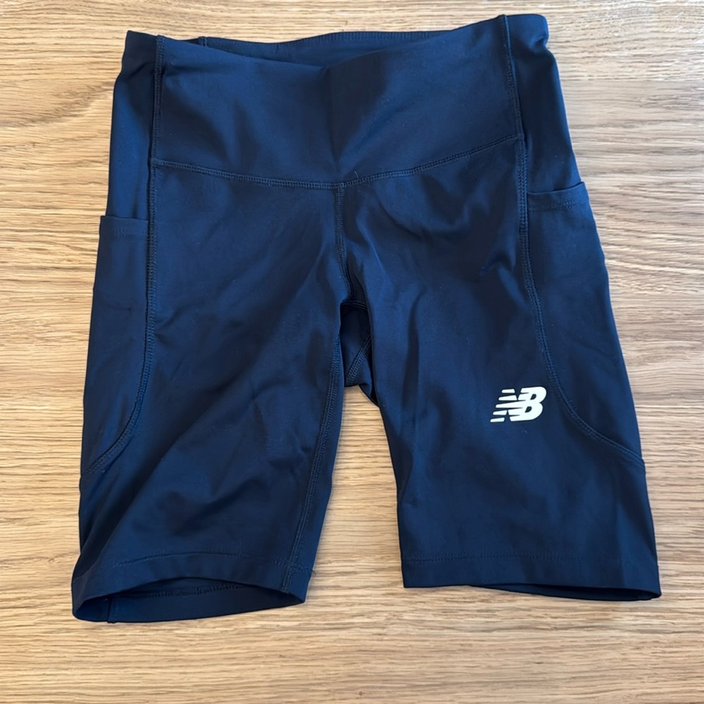 New balance running shorts with zip pocket